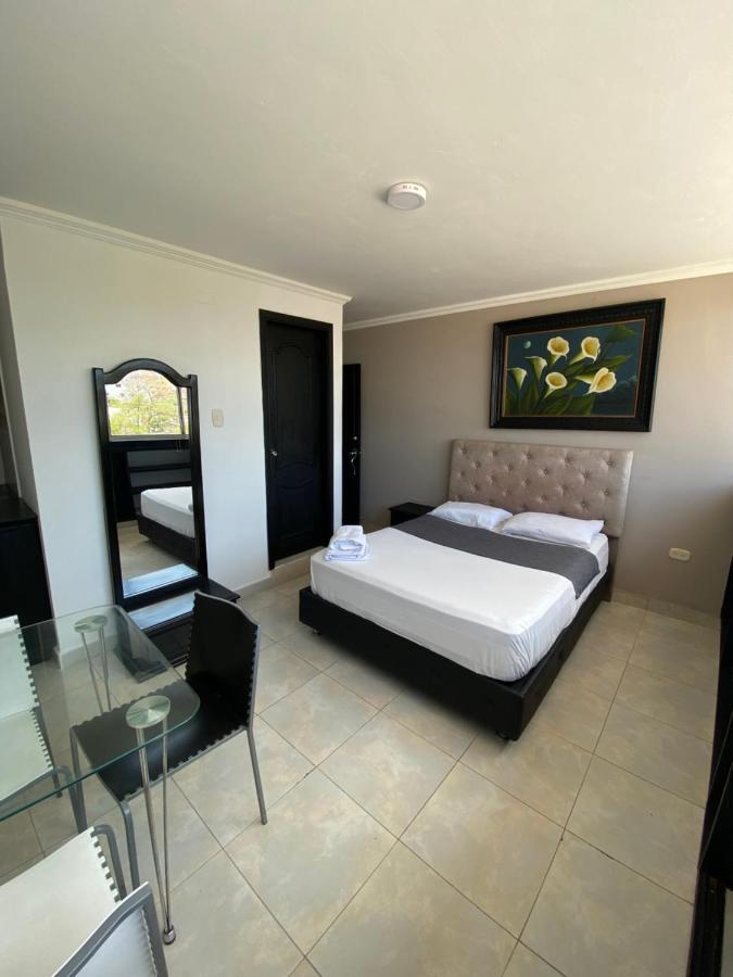 Hotel Estefania Princess บาร์รังกีญา ภายนอก รูปภาพ